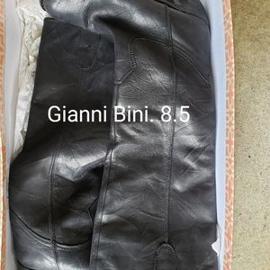 Gianni Bini Womens Boots